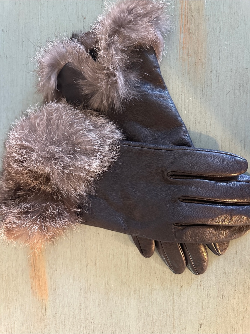 Wilsons Leather Brown Leather Gloves with Real Fur Cuff